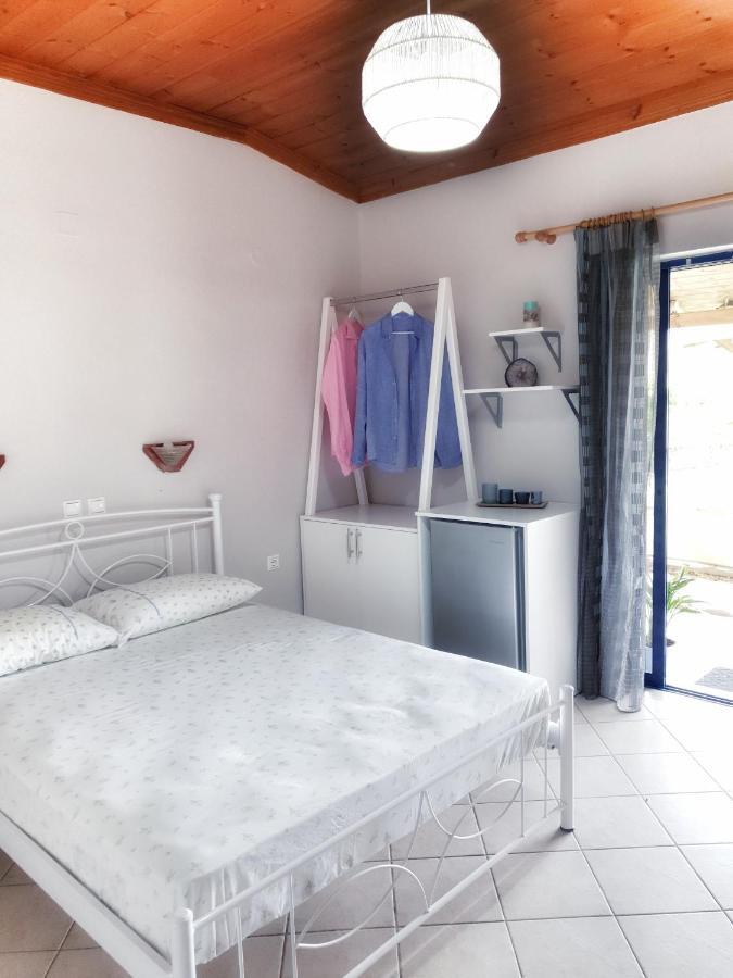 Orange Apartments Василики Екстериор снимка