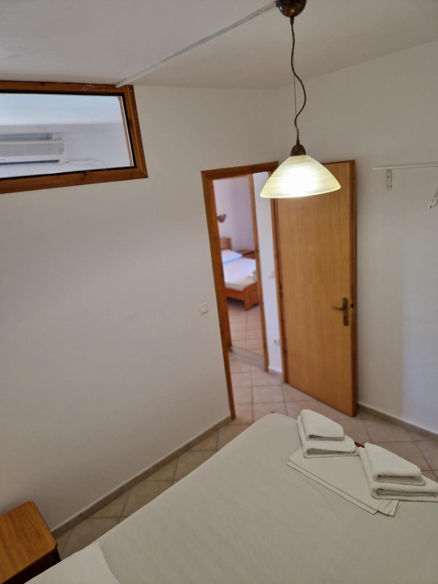 Orange Apartments Василики Стая снимка