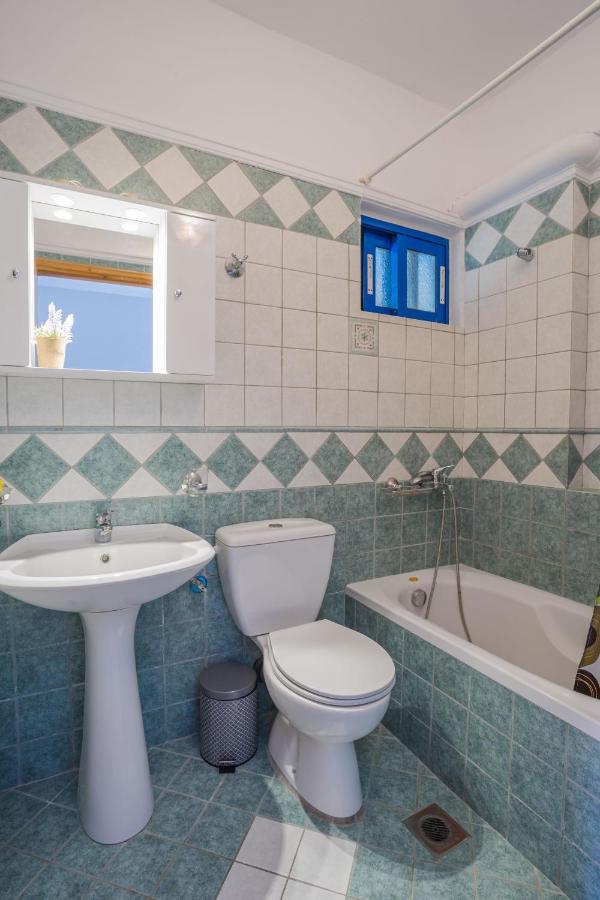 Orange Apartments Василики Екстериор снимка