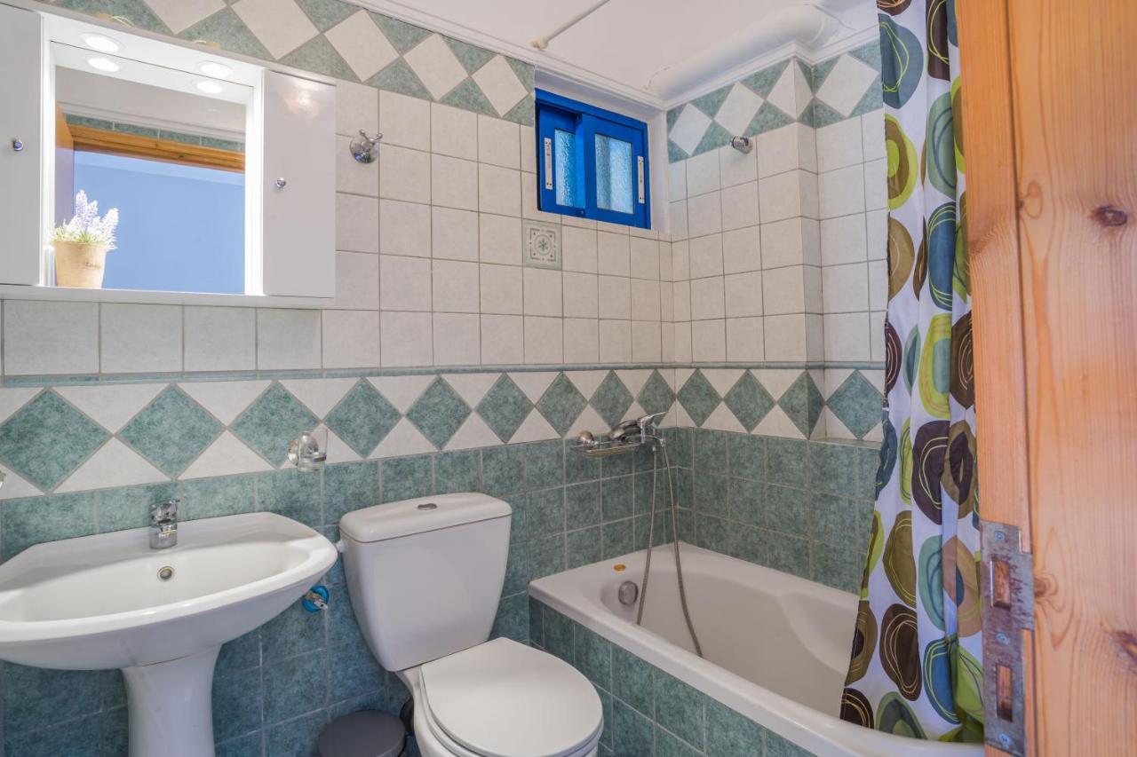 Orange Apartments Василики Екстериор снимка